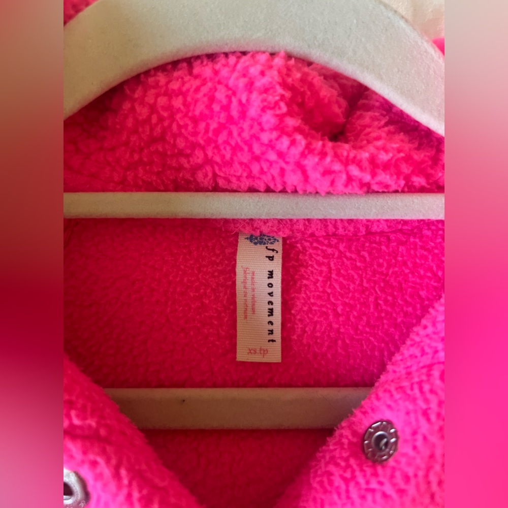 Free People Hit The Slopes Fleece Jacket in Neon Pink XS